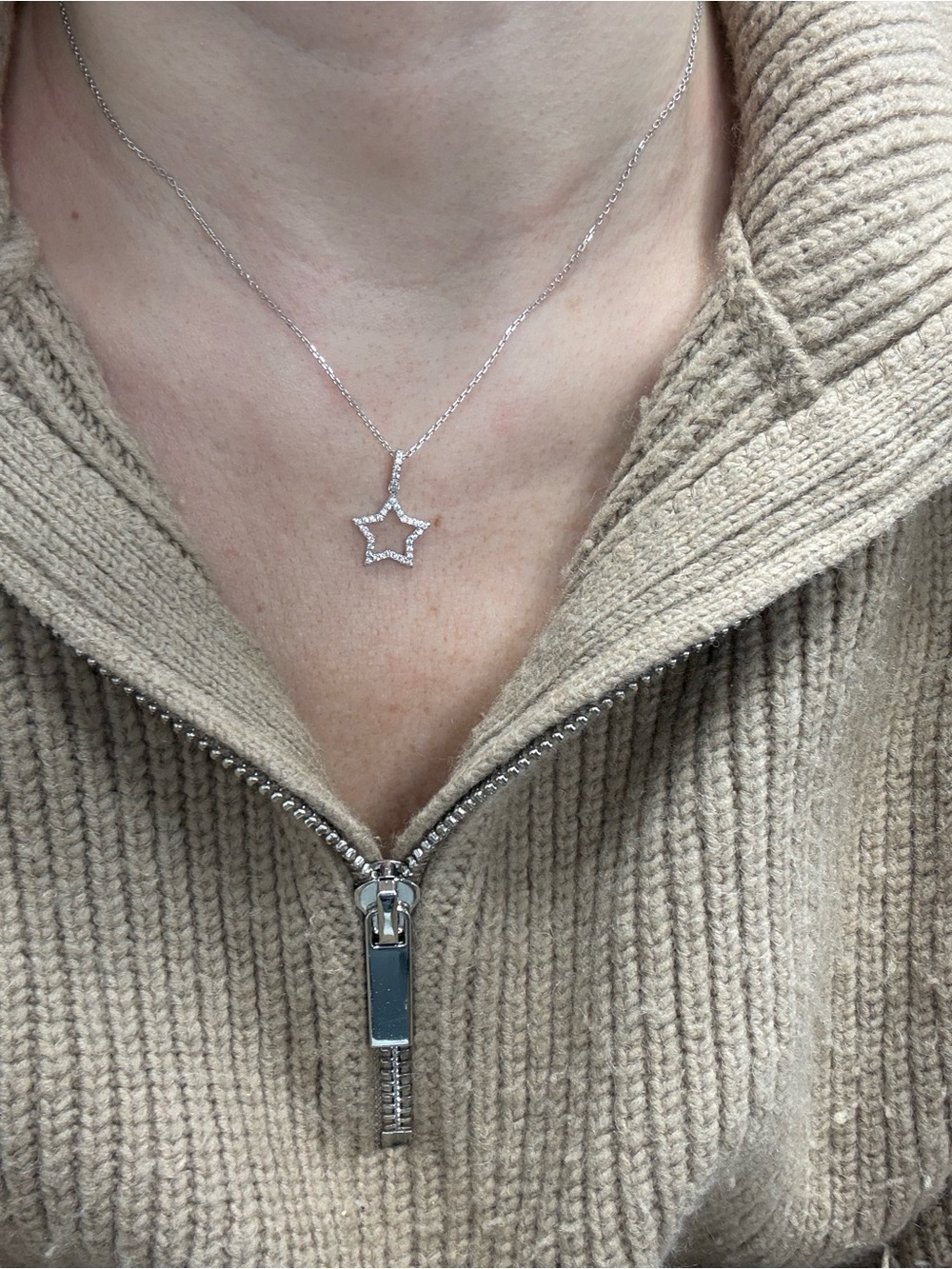 Suzy Levian Sterling Silver CZ Accent Delicate Star Pendant Necklace NWT